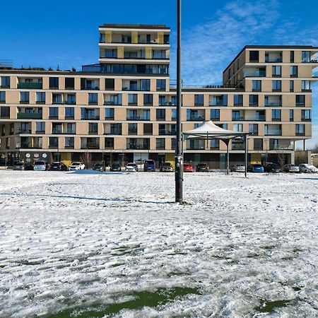 Bnb New Beautiful Apartment In The Center Of Ostrava With Option Garage Parking Екстер'єр фото